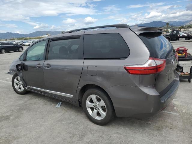 Lot #2445578909 2019 TOYOTA SIENNA LE salvage car