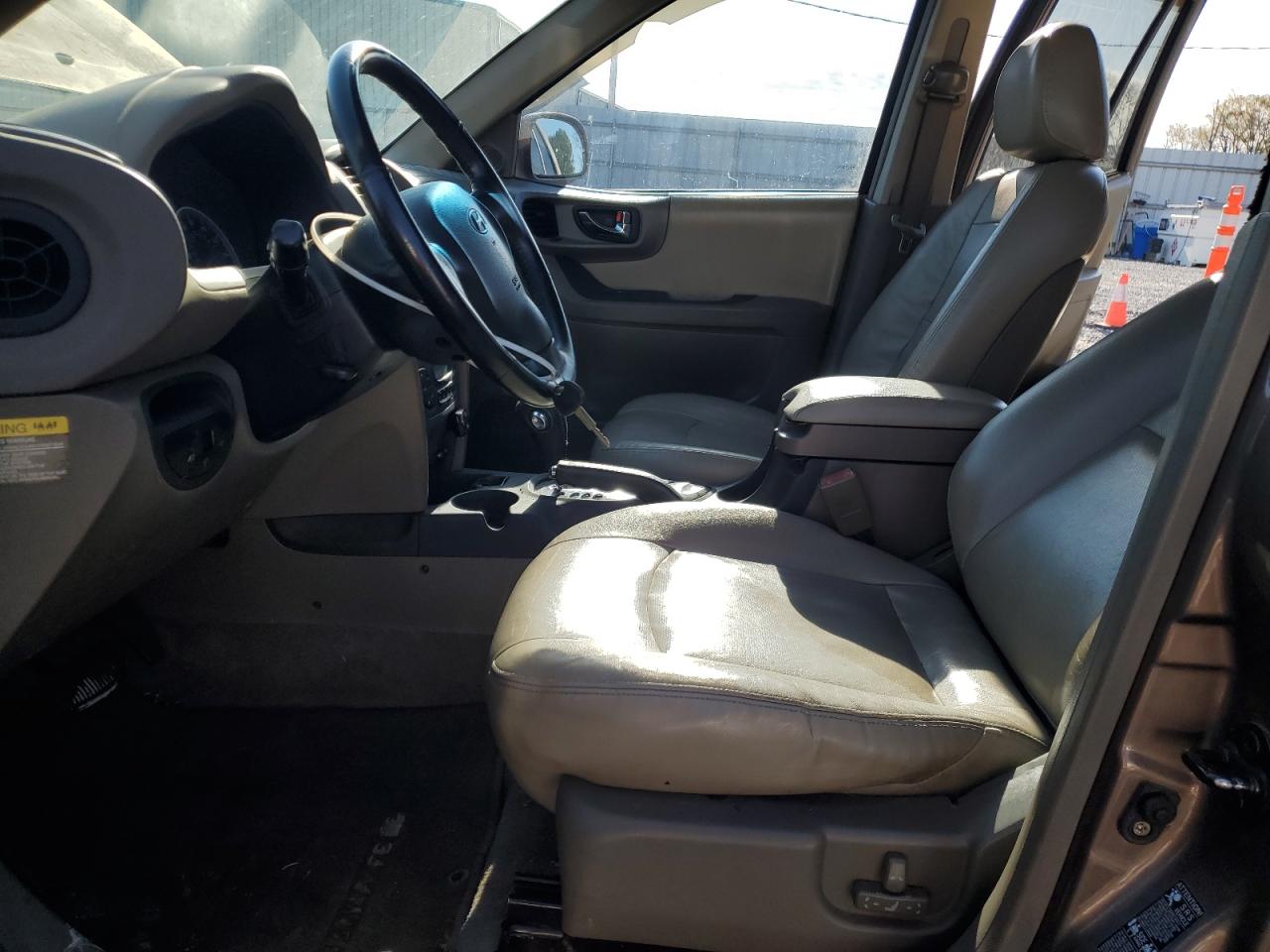 KM8SC73EX5U890258 2005 Hyundai Santa Fe Gls