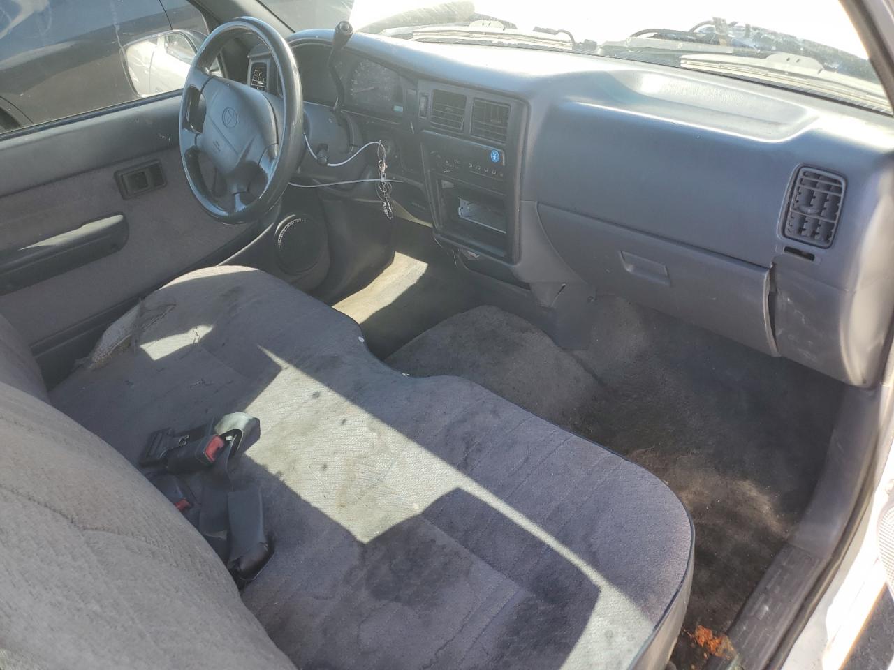 4TANL42N3VZ285353 1997 Toyota Tacoma