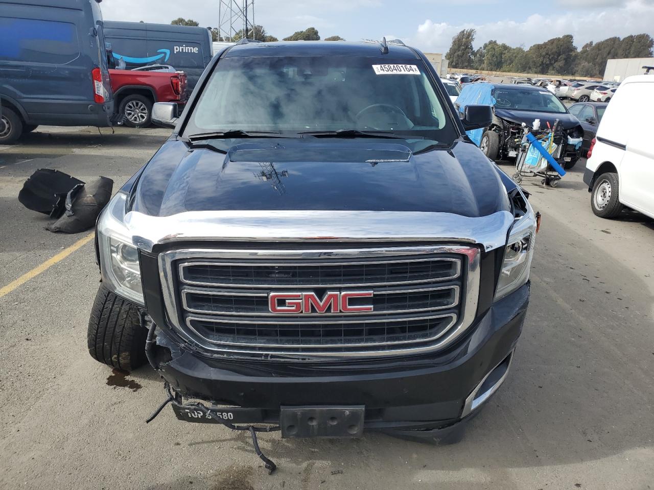 1GKS1GKC4JR303516 2018 GMC Yukon Xl C1500 Slt