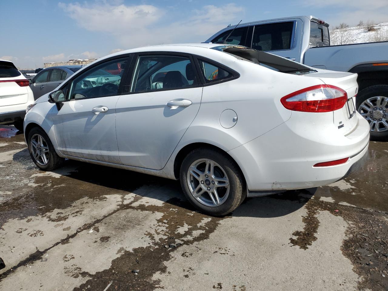 3FADP4BJ9HM171600 2017 Ford Fiesta Se