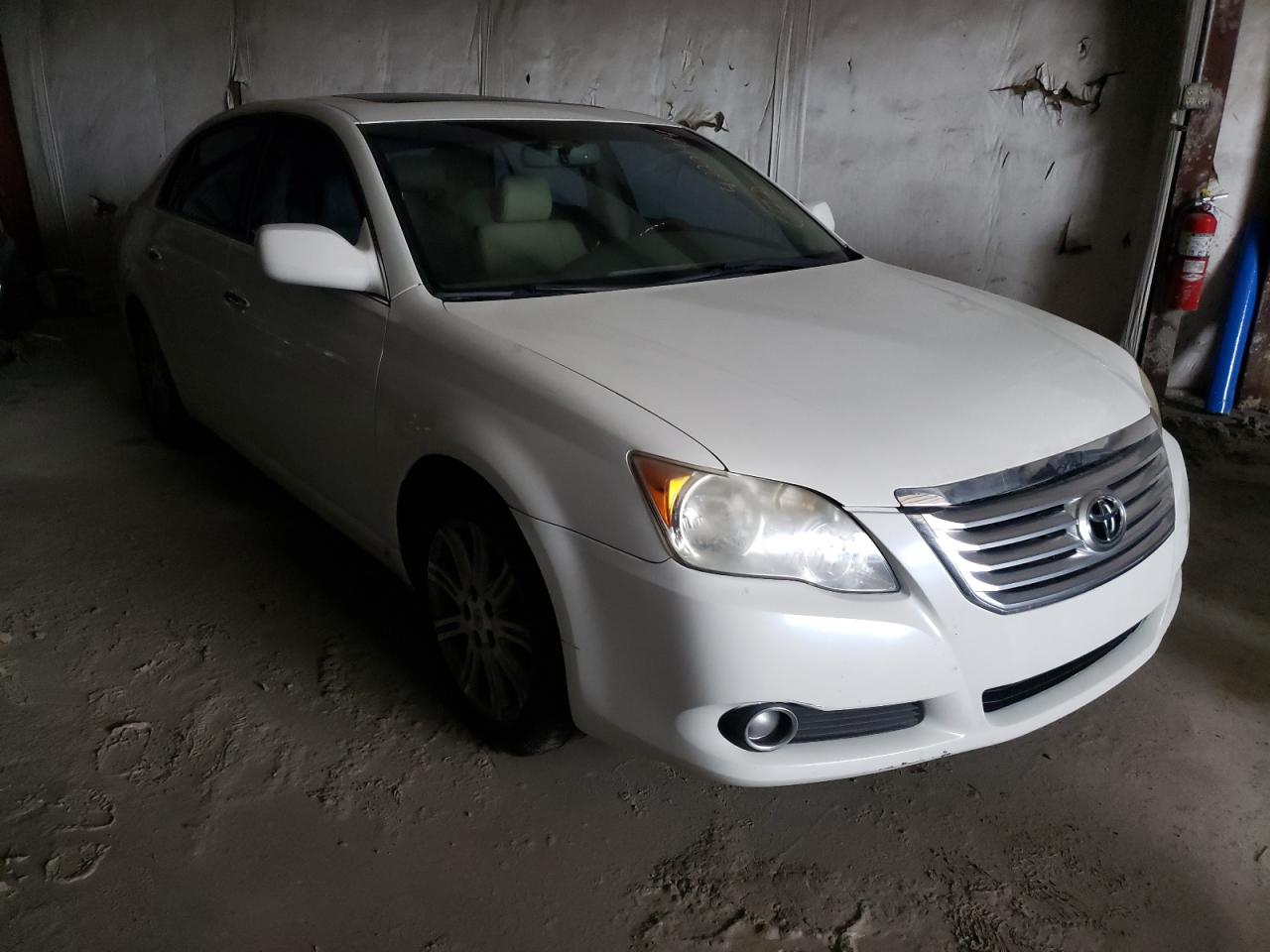 Lot #2989247721 2008 TOYOTA AVALON XL