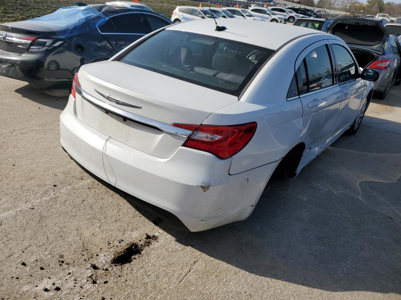 2014 Chrysler 200 Lx vin: 1C3CCBAB0EN142895