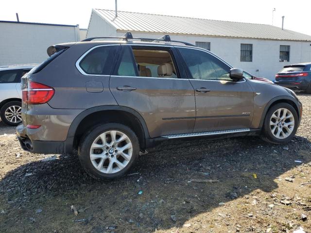 VIN 5UXZV4C54D0B12640 2013 BMW X5, Xdrive35I no.3