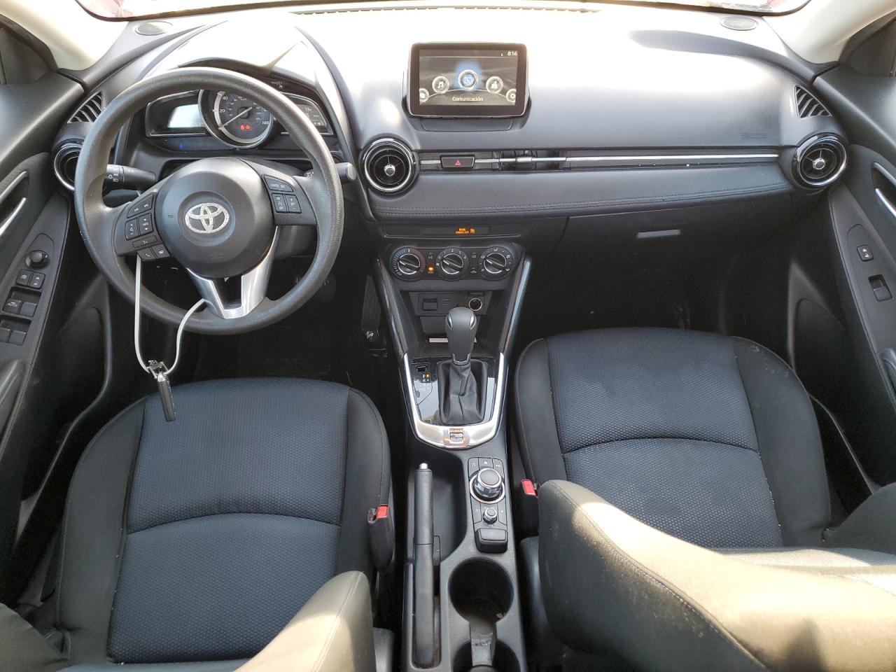 3MYDLBYV3HY167671 2017 Toyota Yaris Ia