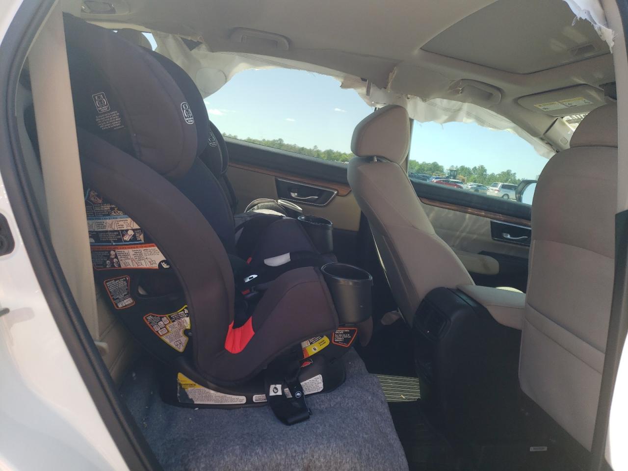 VIN: 2HKRW1H57KH508886 2019 HONDA CRV