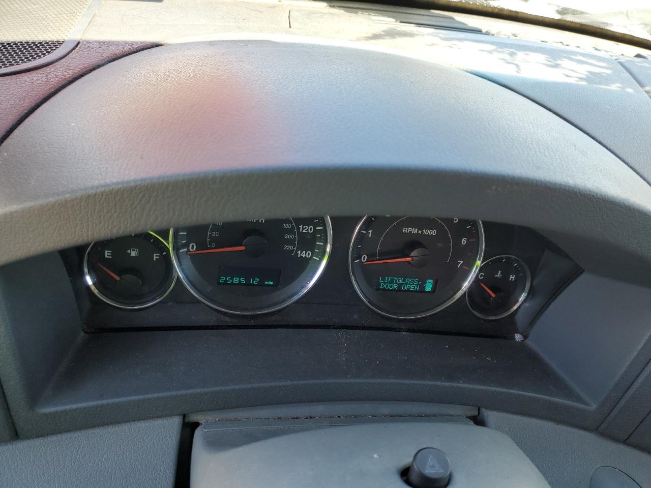 1J8GR48K77C605121 2007 Jeep Grand Cherokee Laredo