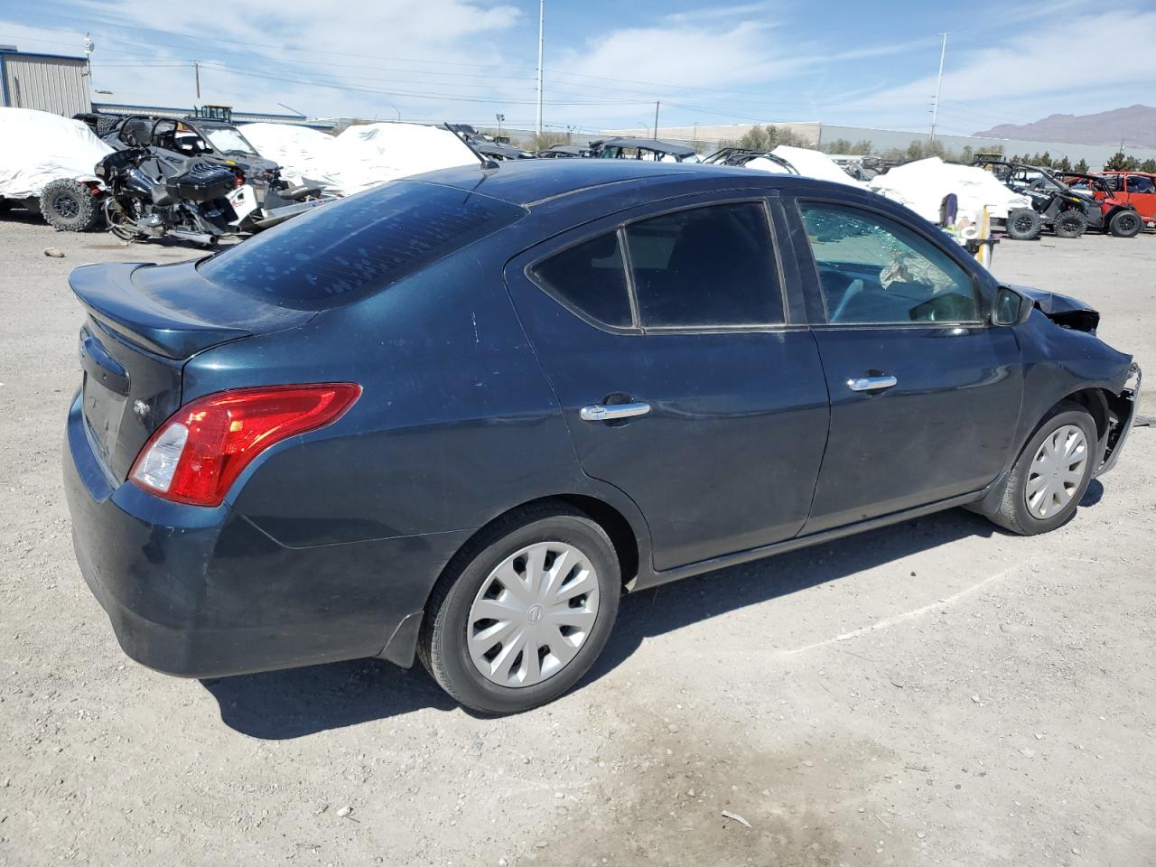 Lot #2485506981 2017 NISSAN VERSA S