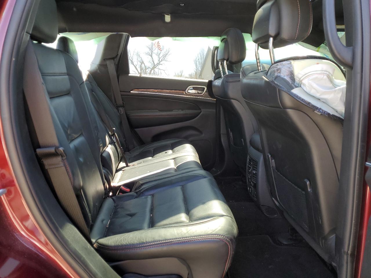 1C4RJFLG3JC437653 2018 Jeep Grand Cherokee Trailhawk