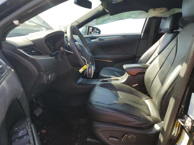 2017 LINCOLN MKC PREMIE 5LMCJ1D98HUL35013