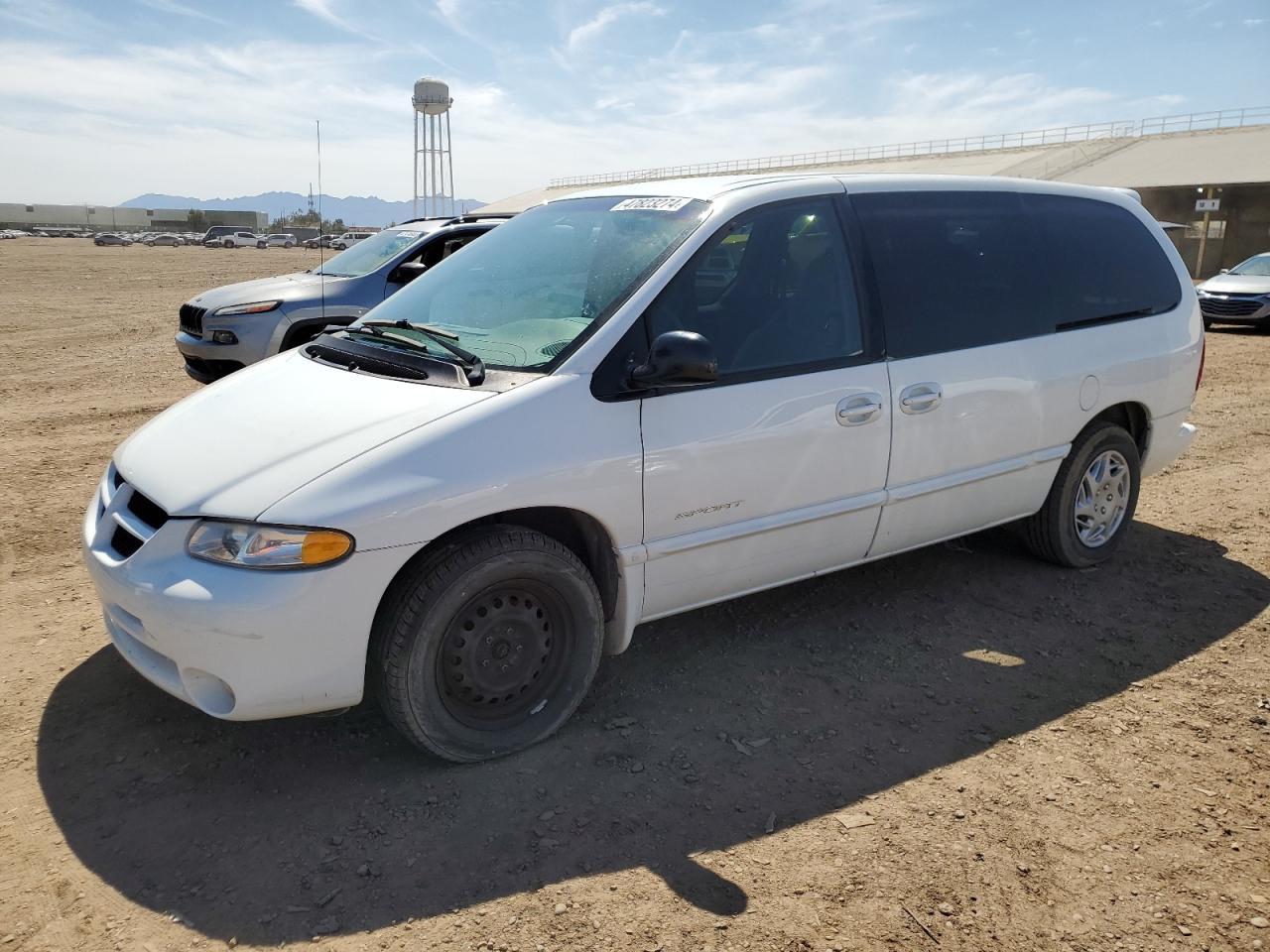 2B4GP44R5XR156249 1999 Dodge Grand Caravan Se