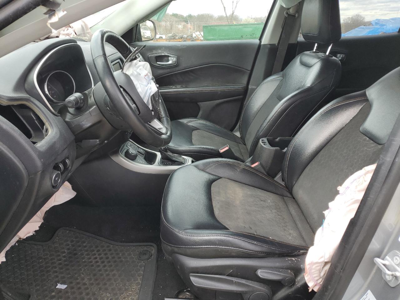 3C4NJDBB6JT112525 2018 Jeep Compass Latitude