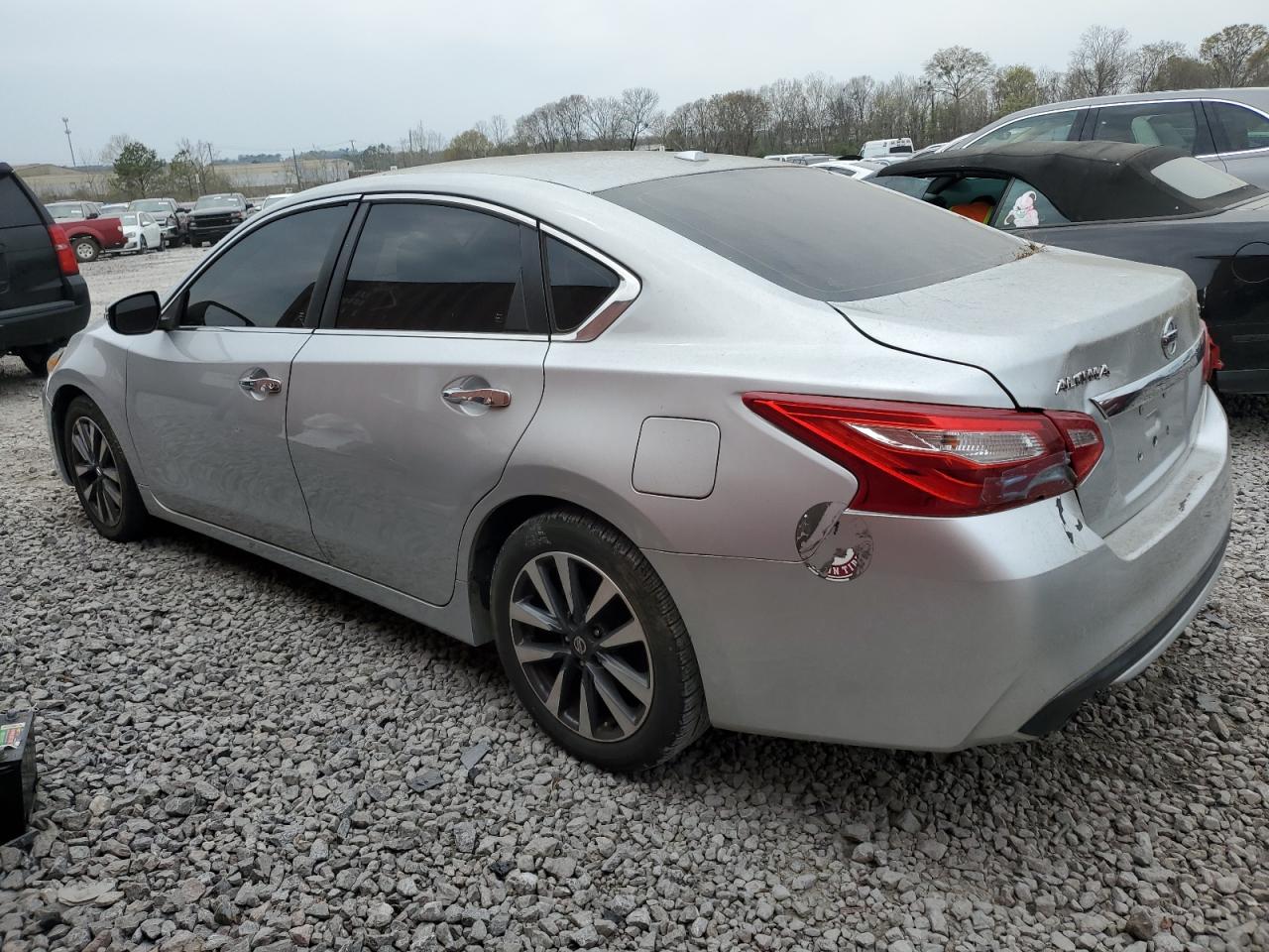 2017 Nissan Altima 2.5 vin: 1N4AL3AP3HC293028