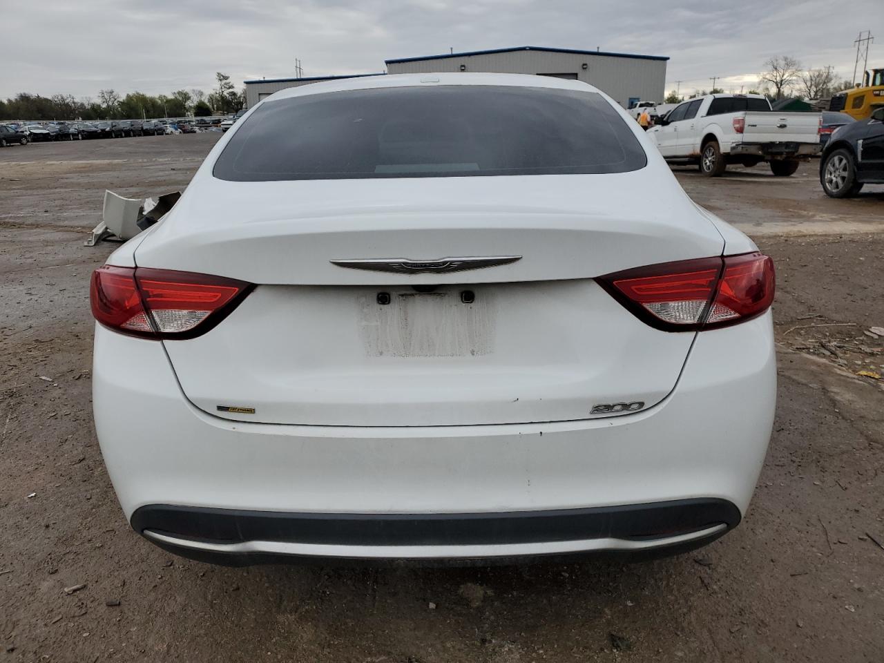 1C3CCCAB4FN723307 2015 Chrysler 200 Limited