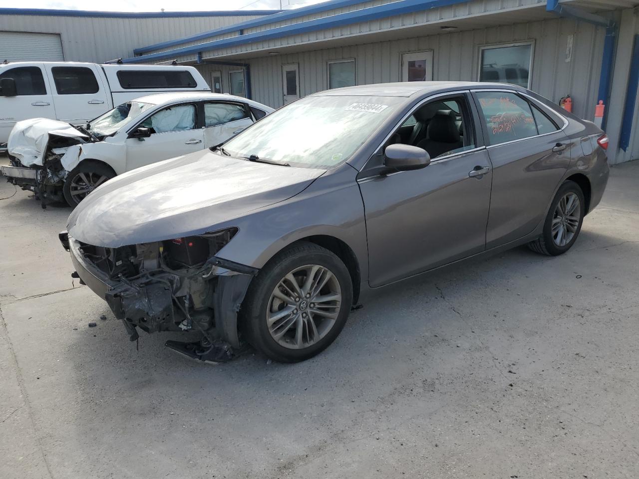 4T1BF1FK1GU215990 2016 Toyota Camry Le