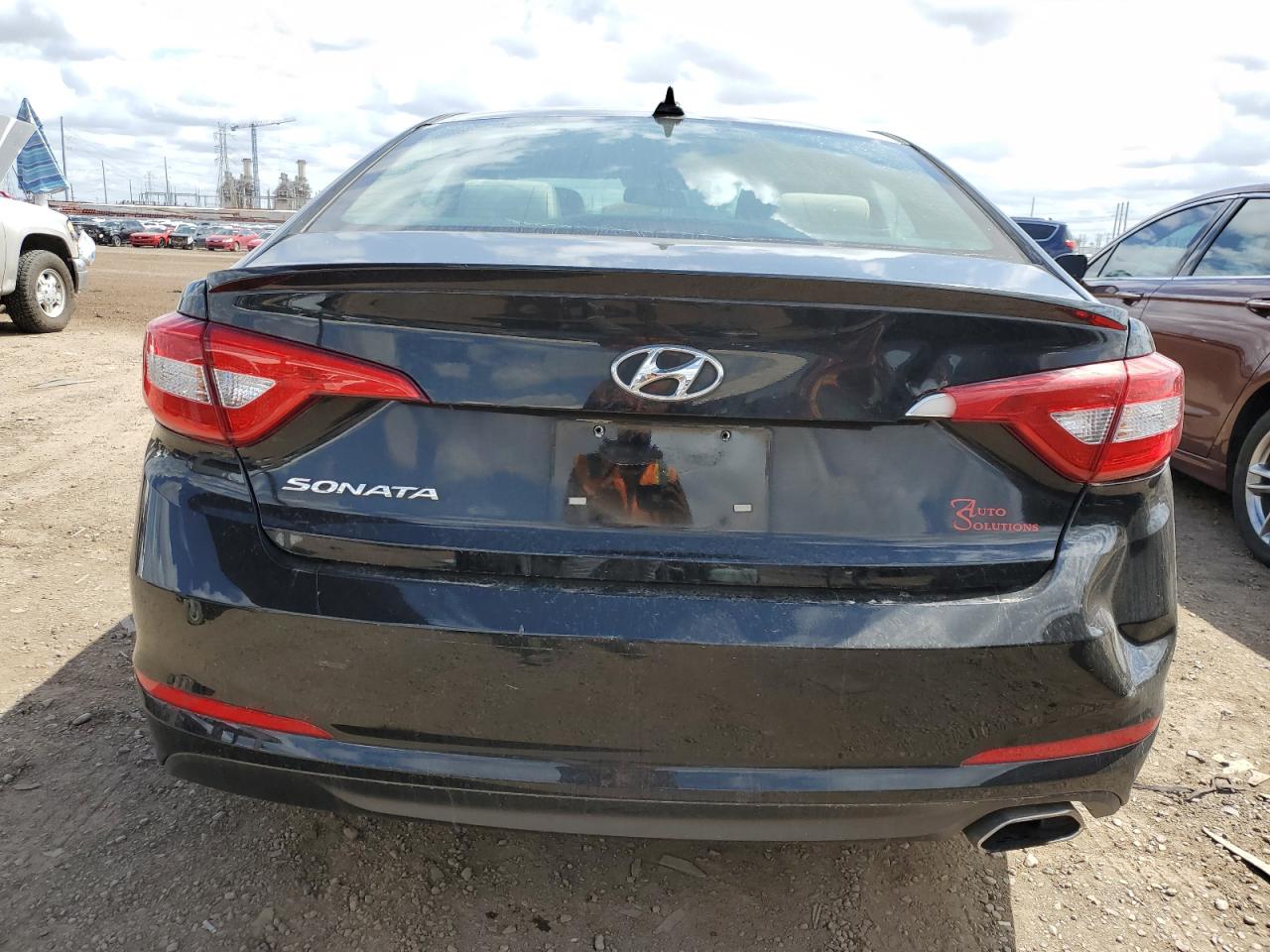 5NPE24AF1FH254077 2015 Hyundai Sonata Se