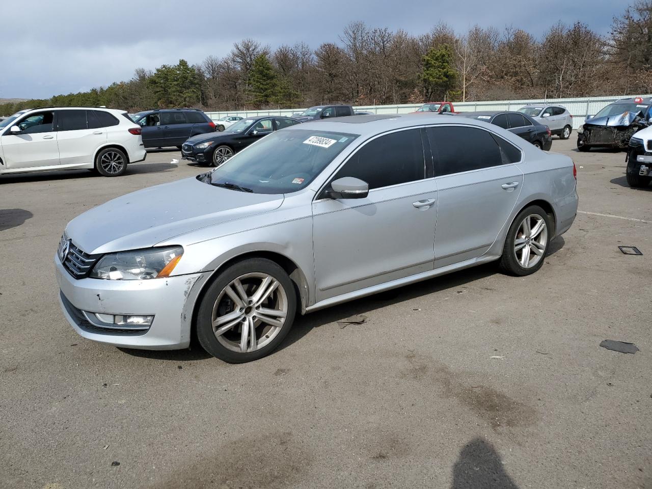 1VWCS7A35EC015427 2014 Volkswagen Passat Sel