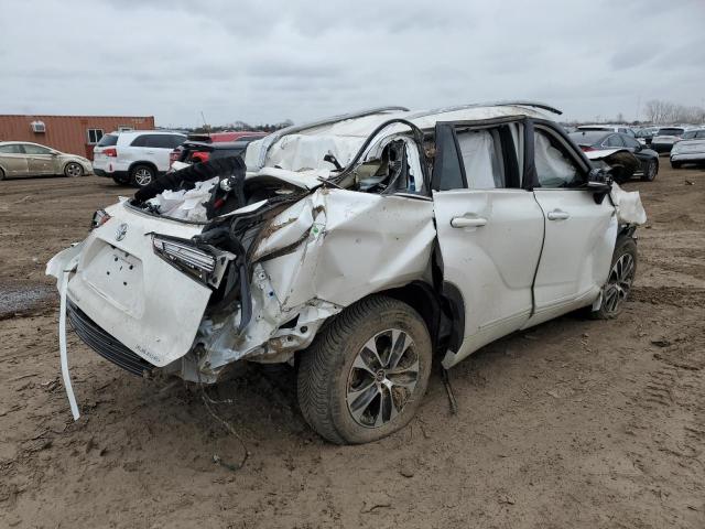 VIN 5TDGZRBH8MS134639 2021 Toyota Highlander, Xle no.3