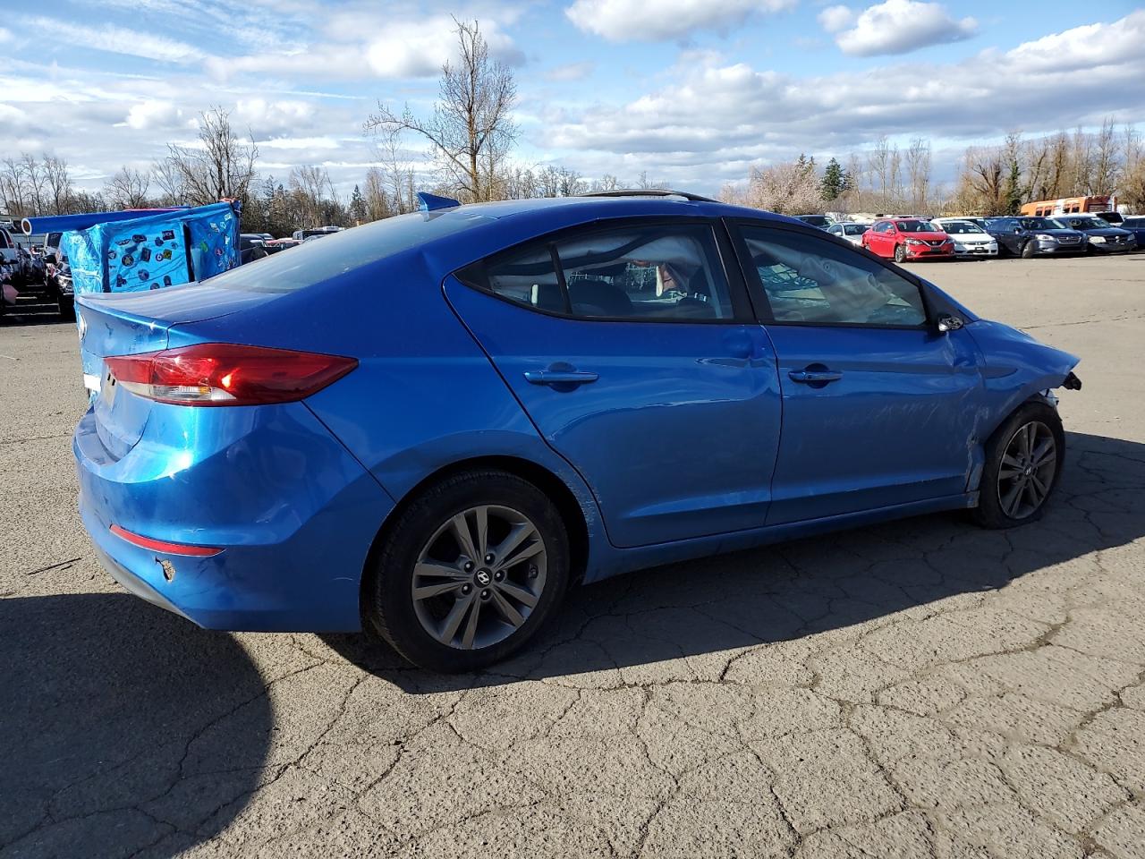 2017 Hyundai Elantra Se vin: 5NPD84LF0HH186221