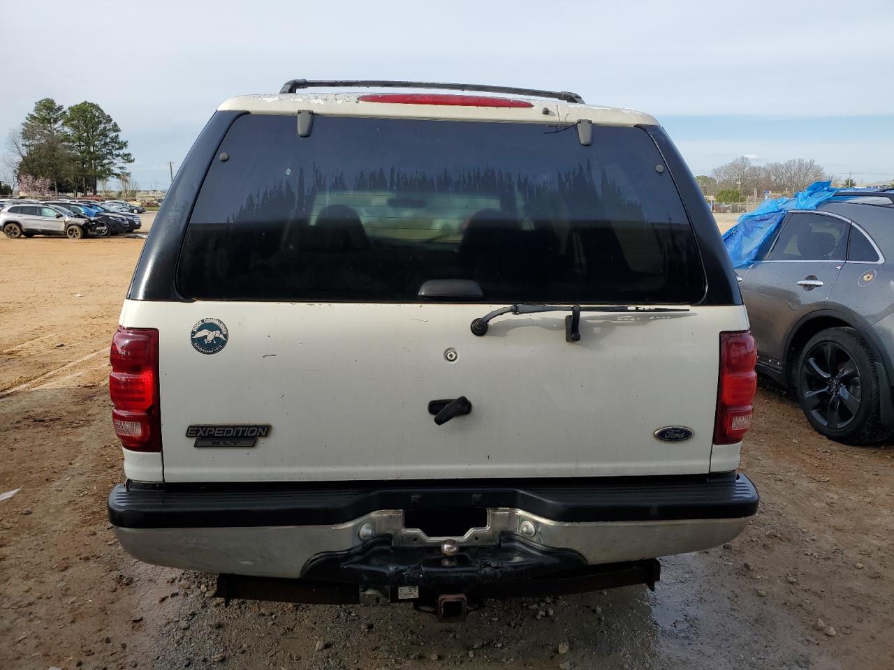 1FMRU1767WLB18920 1998 Ford Expedition