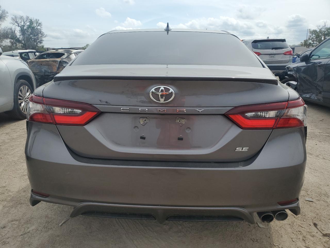 Lot #2389712815 2021 TOYOTA CAMRY SE