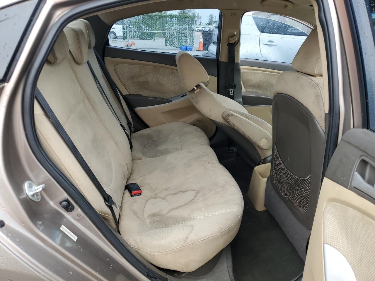 KMHCT4AE2DU394357 2013 Hyundai Accent Gls