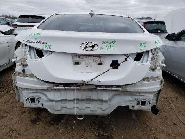 Lot #2404574208 2015 HYUNDAI ELANTRA SE salvage car