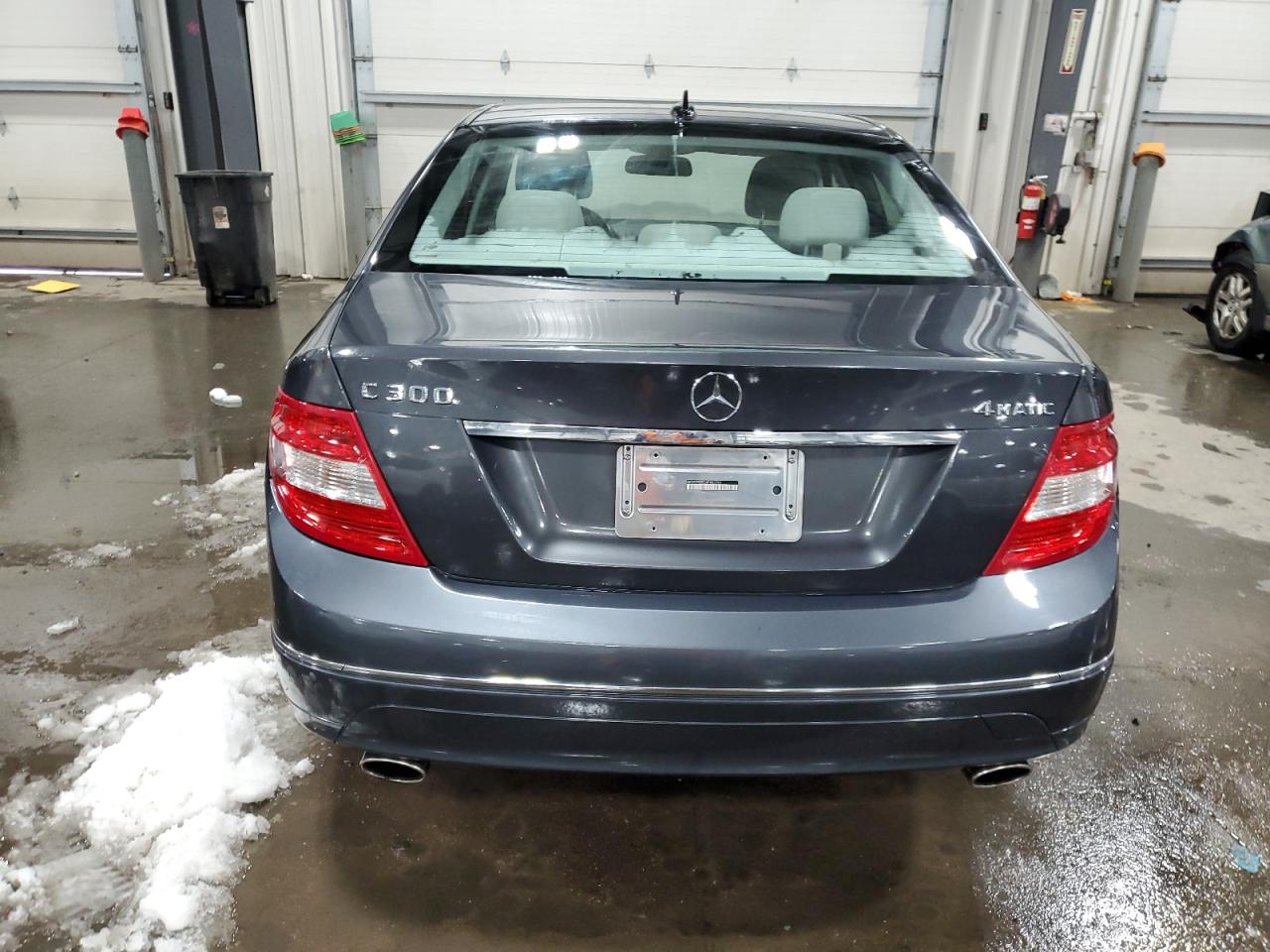 WDDGF8BB2AF481741 2010 Mercedes-Benz C 300 4Matic