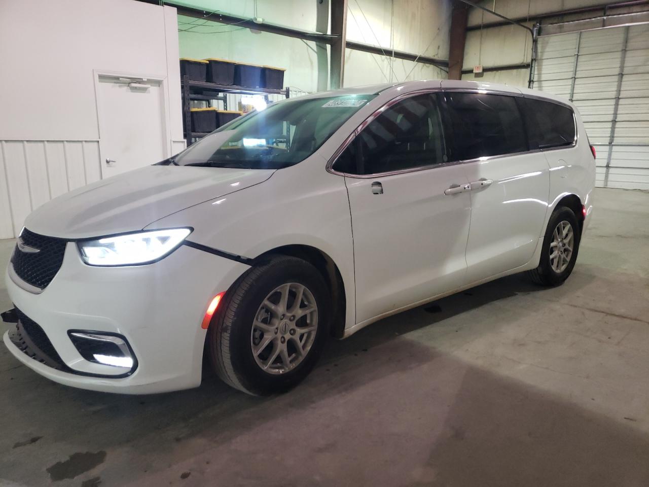 Chrysler Pacifica 2023 RU