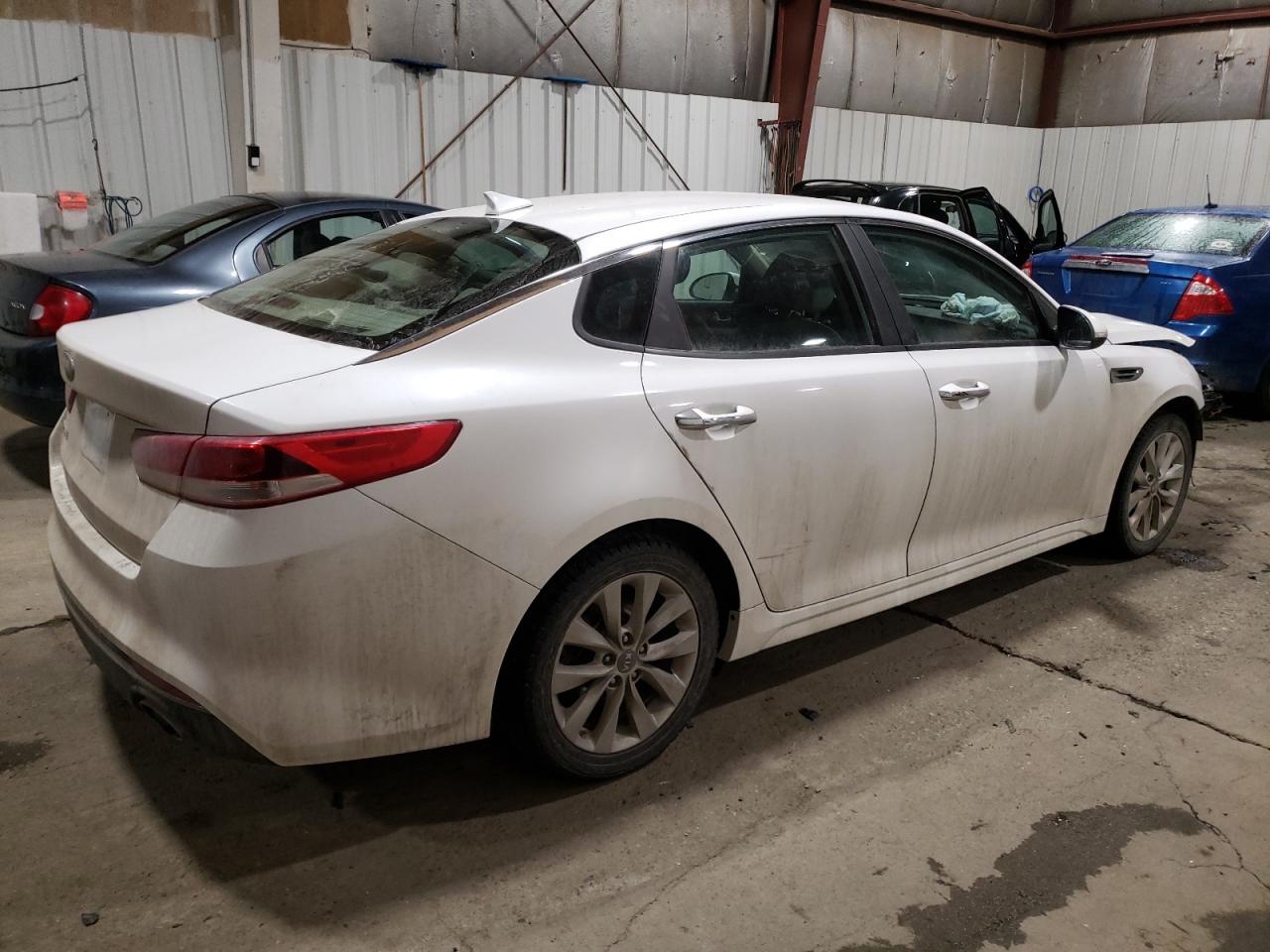 5XXGT4L34GG055756 2016 Kia Optima Lx