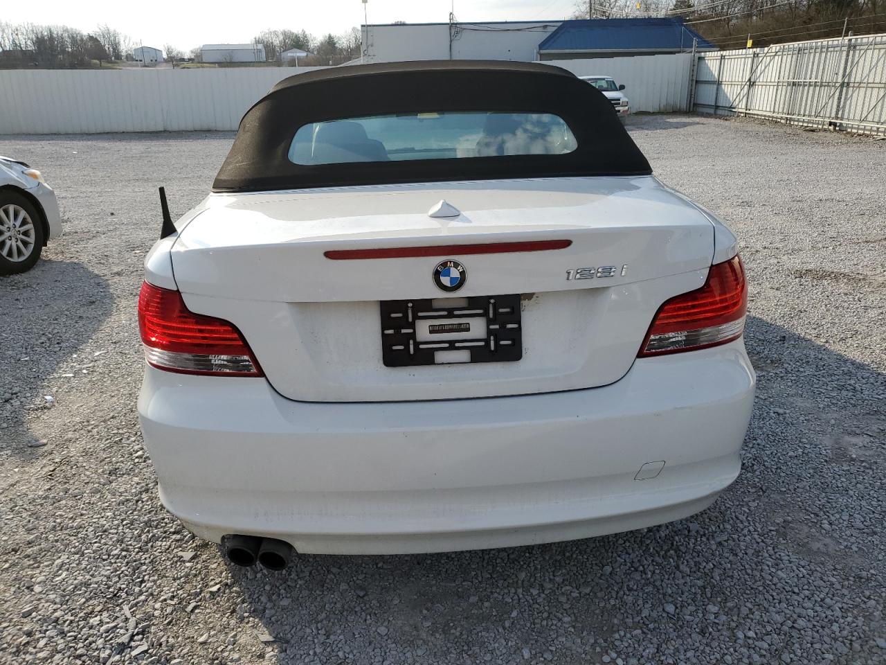 WBAUN1C51AVH82037 2010 BMW 128 I