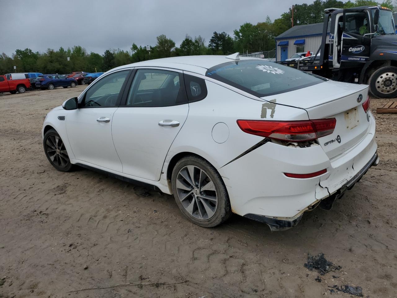 5XXGT4L38KG300664 2019 Kia Optima Lx