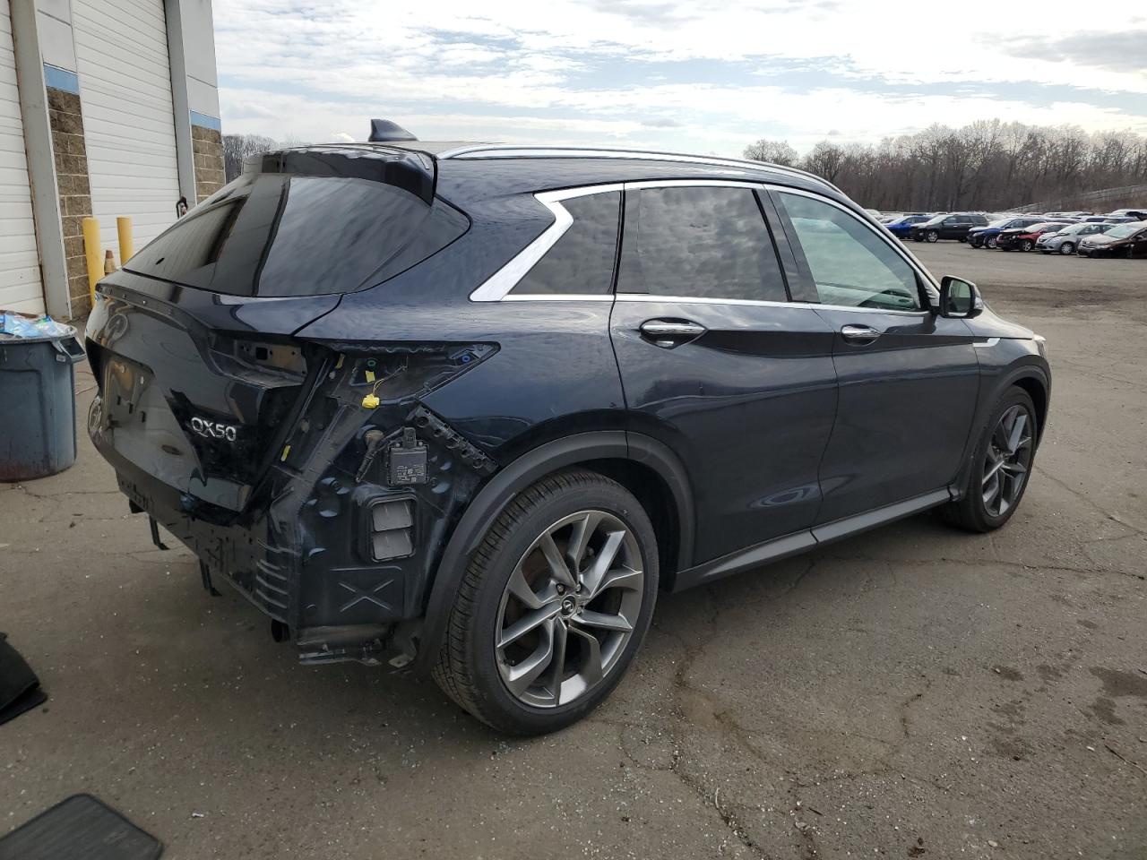 3PCAJ5M3XKF127880 2019 Infiniti Qx50 Essential