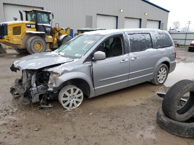 Lot #2425655789 2016 CHRYSLER TOWN & COU salvage car