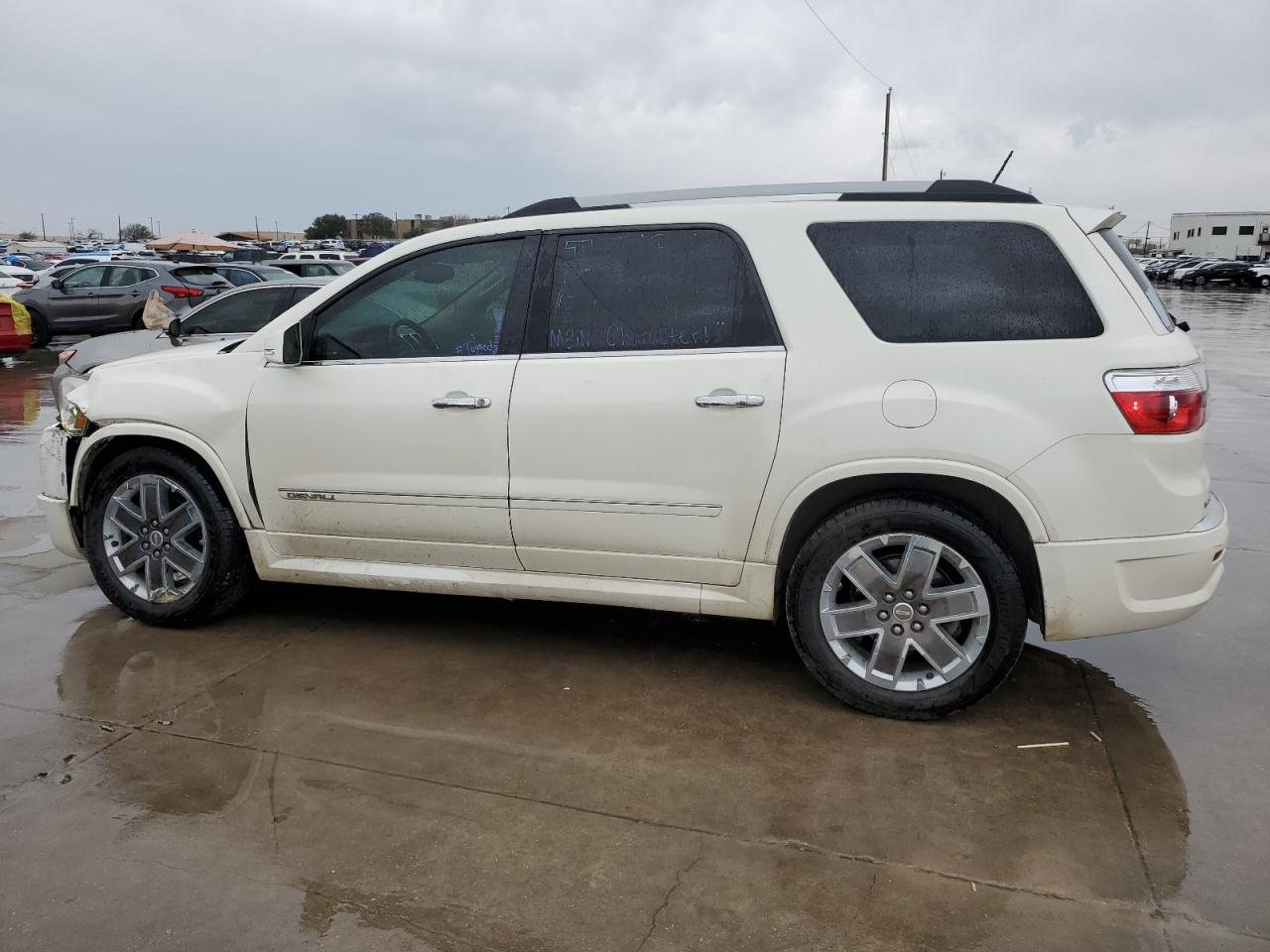 1GKKVTED7BJ313698 2011 GMC Acadia Denali