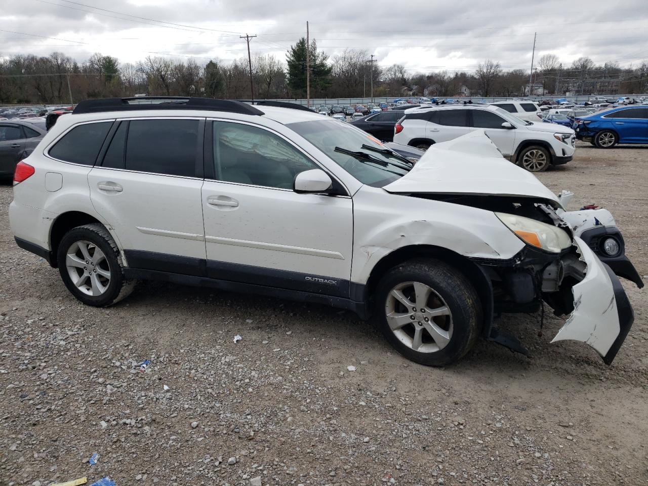 Lot #3008359173 2013 SUBARU OUTBACK 2.