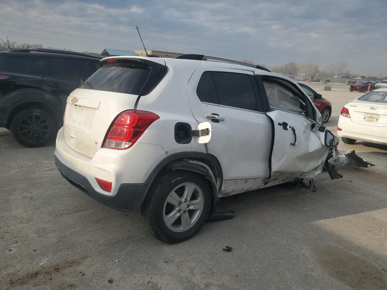 Lot #2581290053 2017 CHEVROLET TRAX 1LT