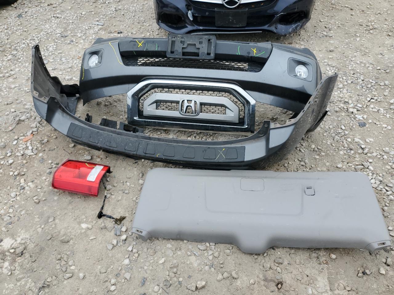 5FNYF3H59BB057465 2011 Honda Pilot Exl