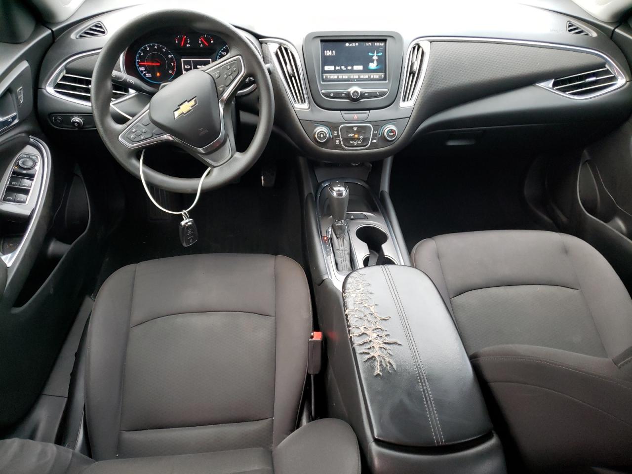 1G1ZE5STXHF278175 2017 Chevrolet Malibu Lt