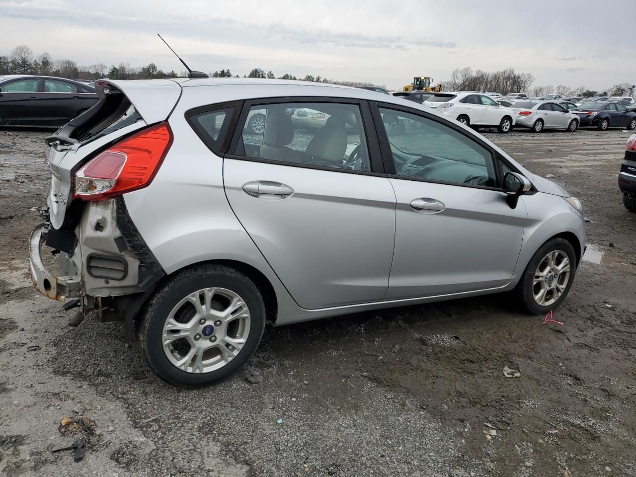 3FADP4EJ3EM121914 2014 Ford Fiesta Se