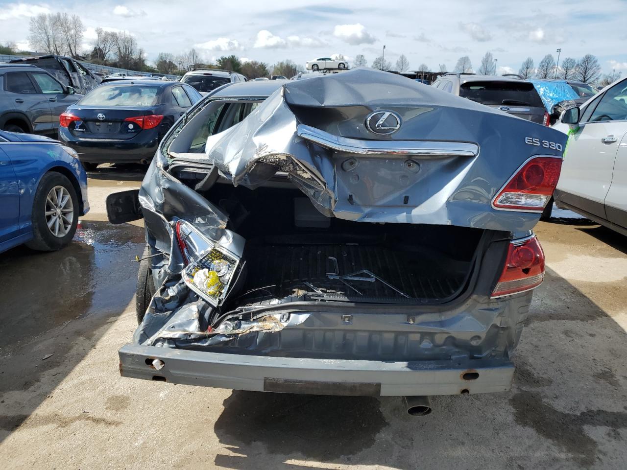 JTHBA30G055100936 2005 Lexus Es 330