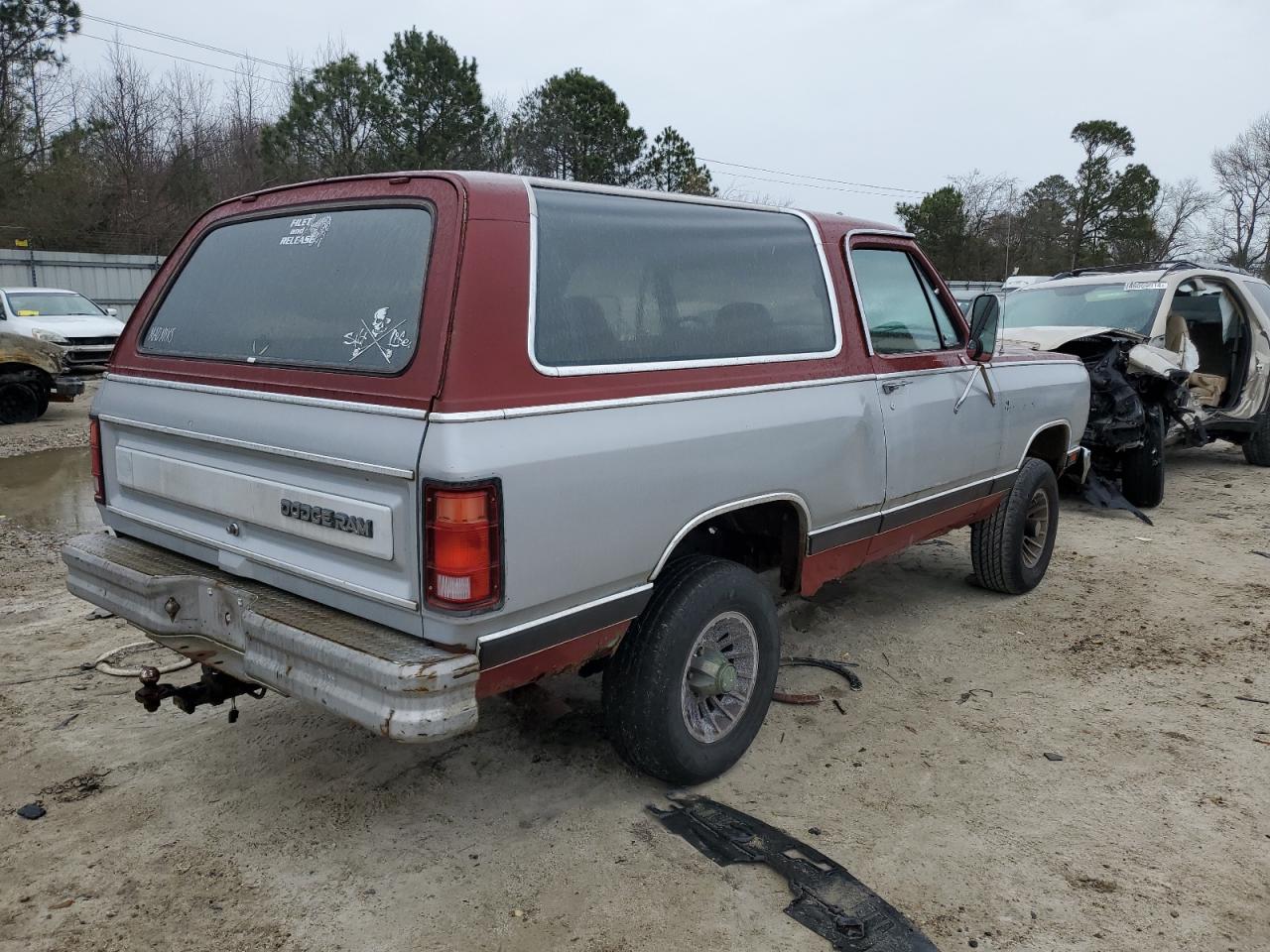 1B4GW12W7FS669686 1985 Dodge Ramcharger Aw-100