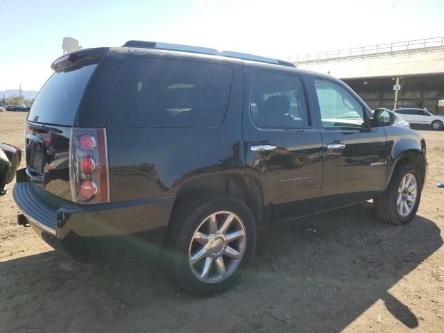 1GKFK638X7J185403 2007 GMC Yukon Denali