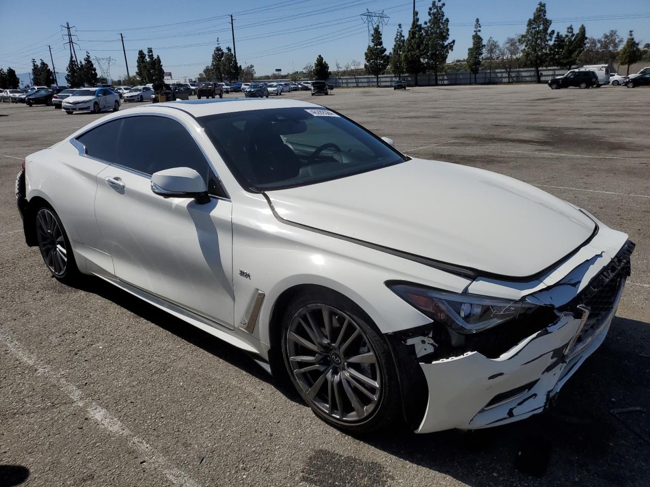 JN1EV7EKXHM362774 2017 Infiniti Q60 Premium