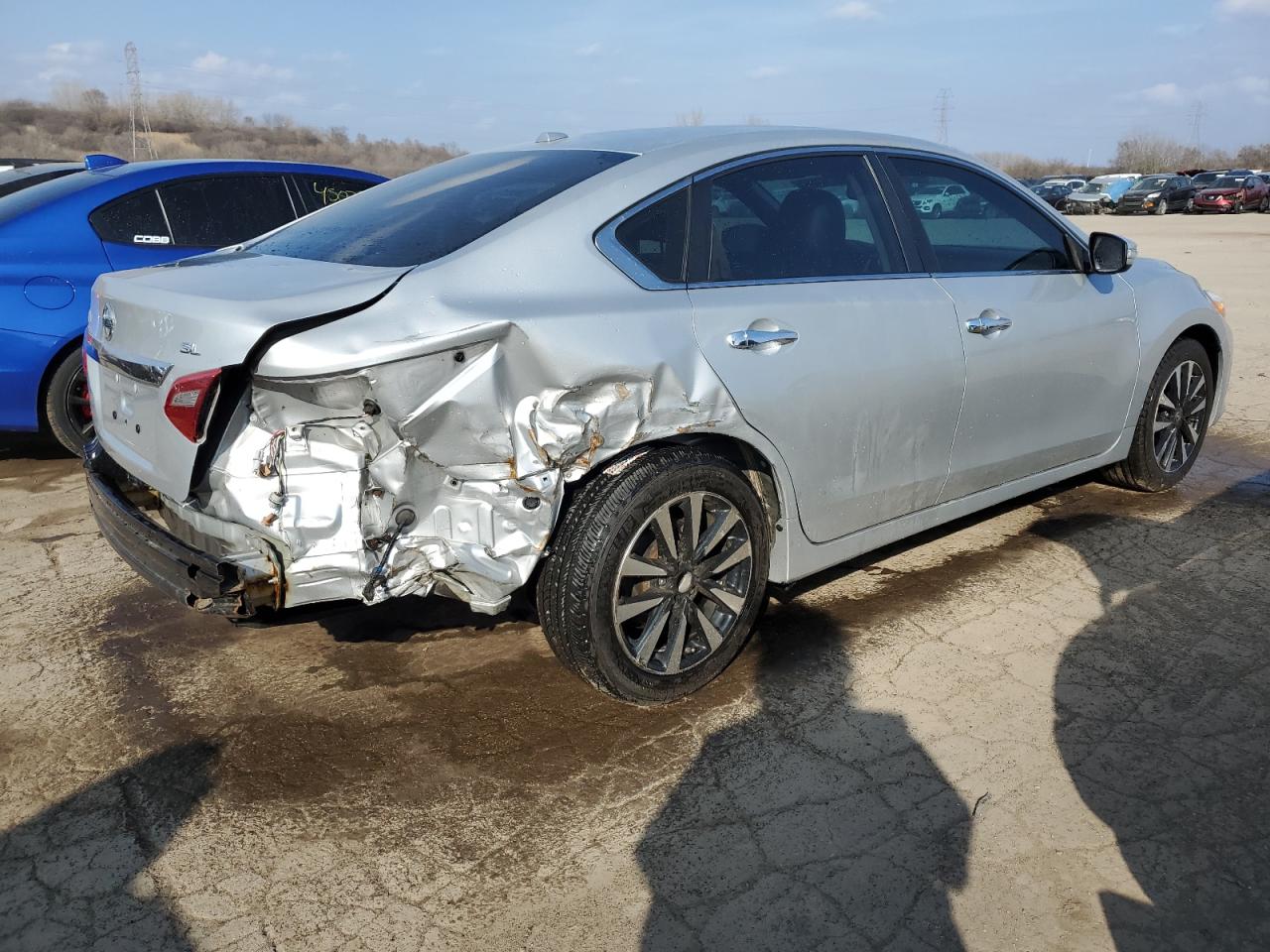 2018 Nissan Altima 2.5 vin: 1N4AL3AP8JC144300