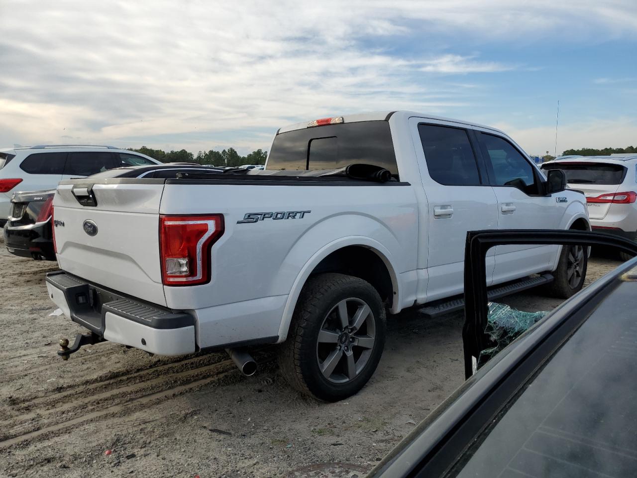 1FTEW1CPXGKD71118 2016 Ford F150 Supercrew