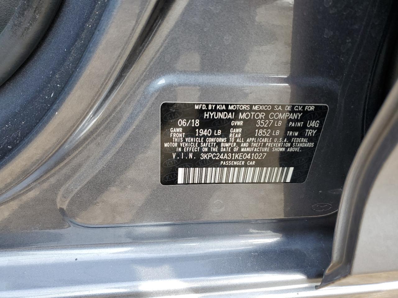 3KPC24A31KE041027 2019 Hyundai Accent Se