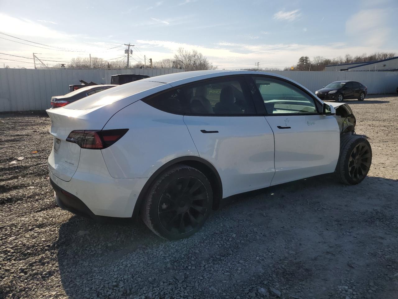 2021 Tesla Model Y vin: 5YJYGDEE0MF080997