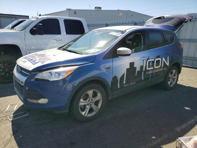 Lot #2421255959 2015 FORD ESCAPE SE salvage car