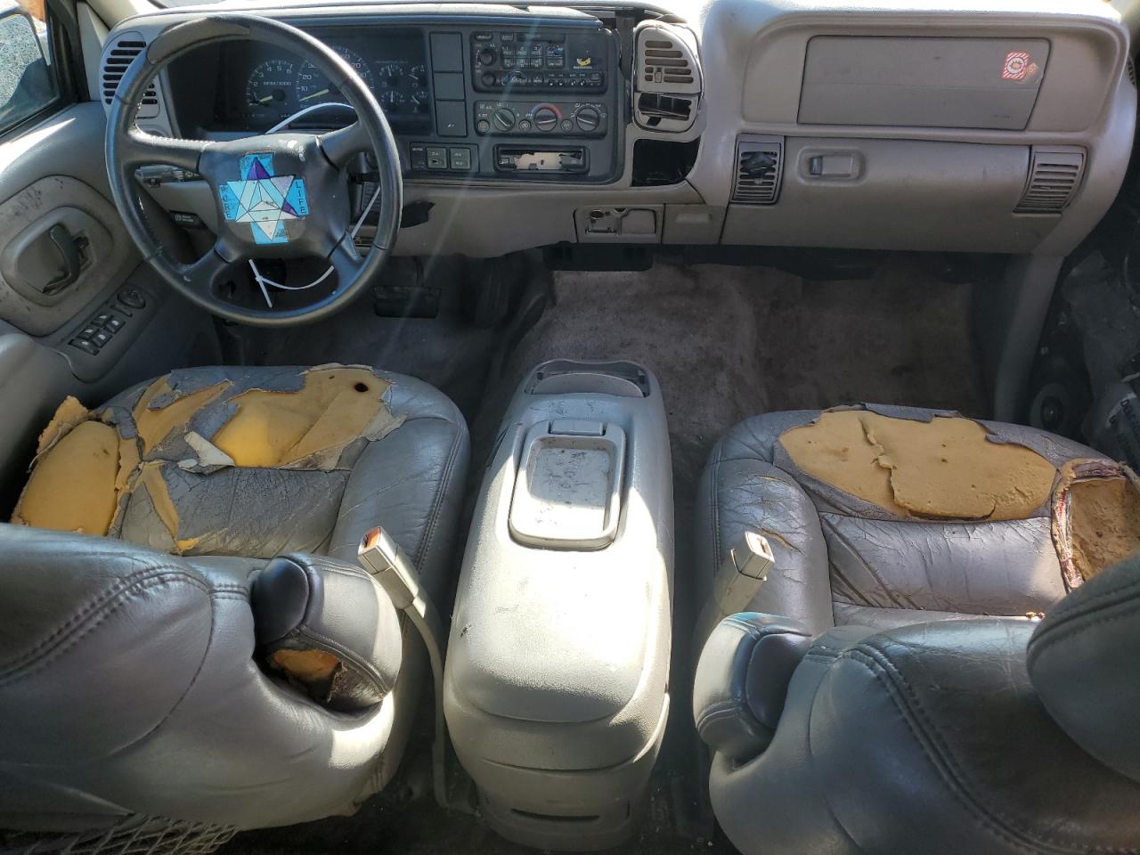 1GKEK13R5WR506724 1998 GMC Yukon